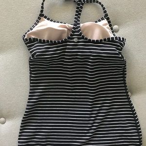 Lululemon top